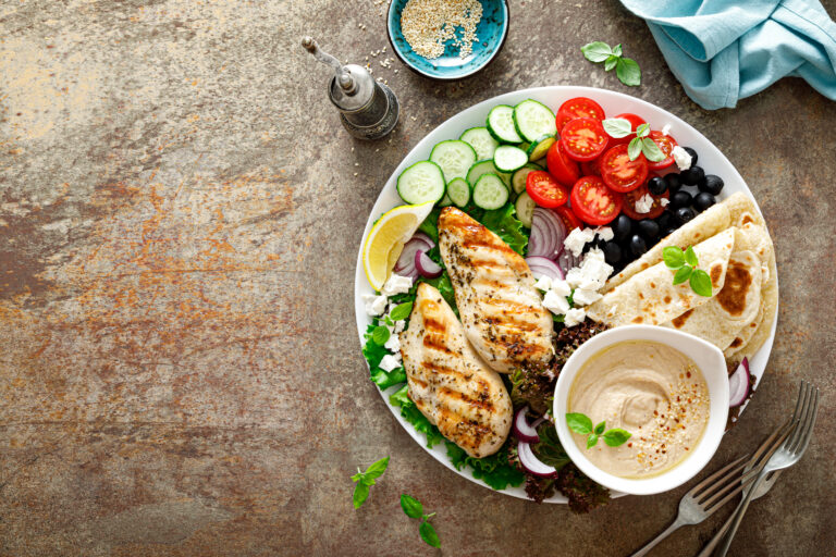 What “Balanced Eating” Really Means Today